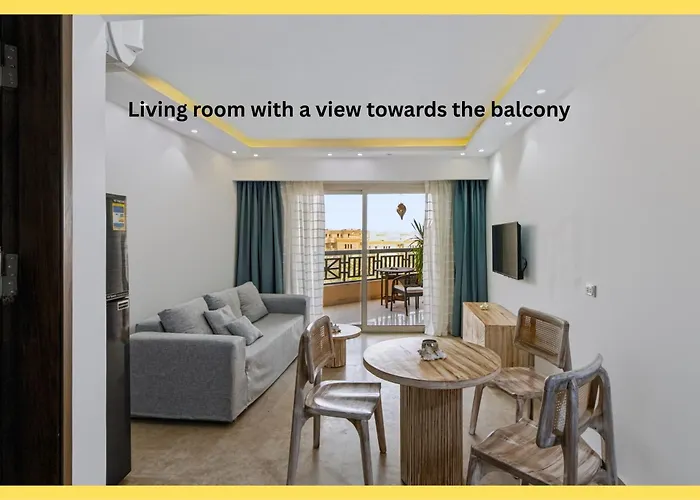 Sea Breeze, Sea View, Large Balcony, Und Pool Aparthotel 3*